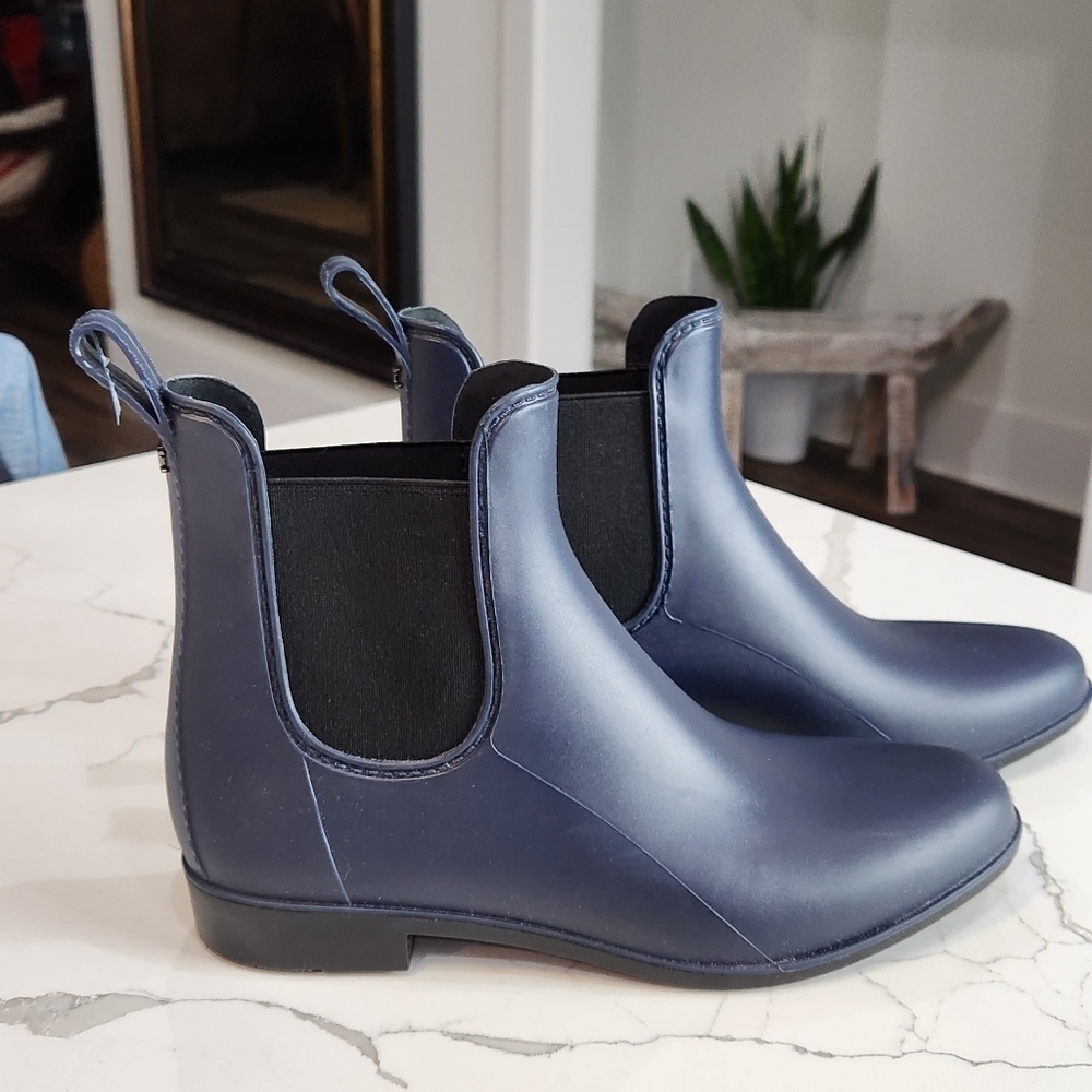 Sam Edelman Tinsley Navy Blue Matte Chelsea Ankle Rain Boots SIZE 9 NWOT